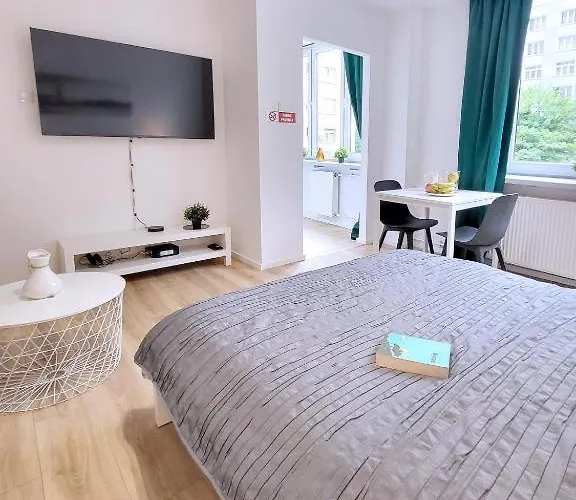 Citycenter Modern Nowogrodzka Varsavia